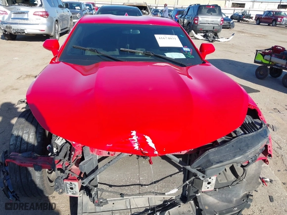2019 Chevrolet Camaro 1LT with VIN 1G1FB1RS0K0139541, listed as a IAAI auction lot 41674031 with 62,602 mi miles. Bid and sale history available at carsss.com. Image 12.