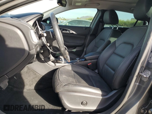 2019 Infiniti QX30 Essential with VIN SJKCH5CP5KA010822, listed as a Copart auction lot 75909634 with 33,563 mi miles and Salvage title. Bid and sale history available at DreamBid. Image 7.