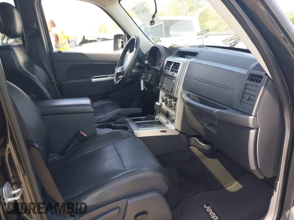 2010 Jeep Liberty Limited with VIN 1J4PN5GK1AW149319, listed as a IAAI auction lot 42144755 with 175,150 mi miles. Bid and sale history available at carsss.com. Image 5.
