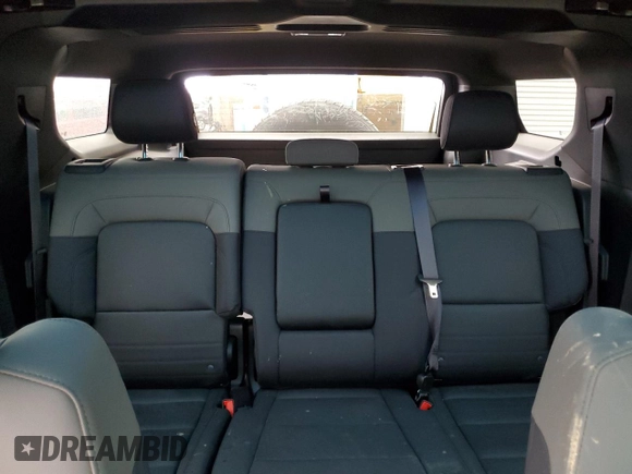 2024 GMC Hummer EV 3X z VIN 1GKB0RDC7RU103508, wystawiony jako Copart lot #79104704 z przebiegiem Nie podano mil oraz Szkody całkowita. Historia ofert i sprzedaży dostępna na DreamBid. Obrazek 10.