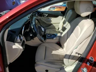 2019 Mercedes-Benz GLC 300 with VIN WDC0G4JB3KV146234, listed as a Copart auction lot 49137375 with 83,465 mi miles and Clean title. Bid and sale history available at DreamBid. Image 7.