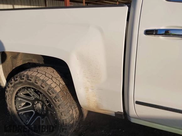 2018 Chevrolet Silverado 1500 LTZ with VIN 3GCUKSEC8JG487892, listed as a IAAI auction lot 41488036 with 142,559 mi miles. Bid and sale history available at carsss.com. Image 21.
