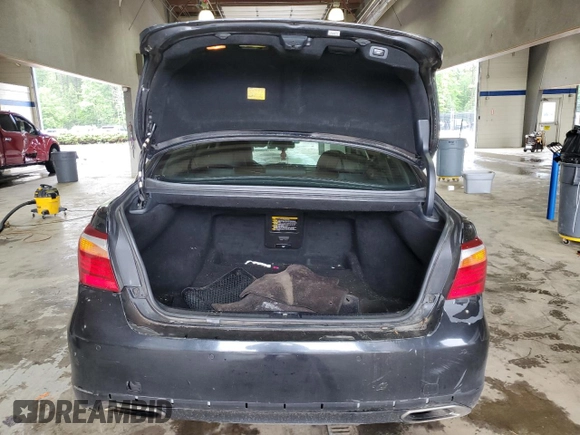 2011 Lexus LS 460 z VIN JTHBL5EF8B5103973, wystawiony jako Copart lot #56885645 z przebiegiem 191 841 mil mil oraz Szkody całkowita. Historia ofert i sprzedaży dostępna na DreamBid. Obrazek 6.