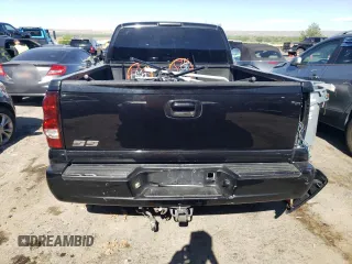 2003 Chevrolet Silverado SS z VIN 2GCEK19N131398509, wystawiony jako Copart lot #52505064 z przebiegiem Nie podano mil oraz Szkody całkowita. Historia ofert i sprzedaży dostępna na DreamBid. Obrazek 6.