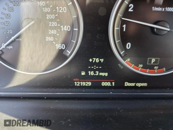 2015 BMW i3 with VIN WBY1Z4C53FV501368, listed as a Copart auction lot 62716005 with 121,929 mi miles and Clean title. Bid and sale history available at DreamBid. Image 8.