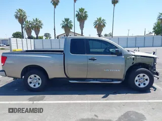 2006 Nissan Titan SE with VIN 1N6AA06A16N519035, listed as a IAAI auction lot 42654720 with 143,497 mi miles and . Bid and sale history available at DreamBid. Image 14.