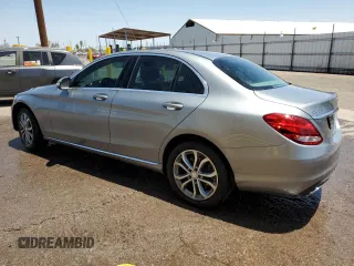 2015 Mercedes-Benz C 300 Luxury with VIN 55SWF4KB6FU014749, listed as a Copart auction lot 55673185 with 152,729 mi miles and Clean title. Bid and sale history available at DreamBid. Image 2.