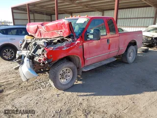 1999 Ford Super Duty F-250 XL with VIN 1FTNX21S0XEB87511, listed as a IAAI auction lot 41451289 with 140,336 mi miles. Bid and sale history available at carsss.com. Image 18.