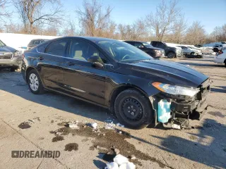2019 Ford Fusion S with VIN 3FA6P0G79KR268479, listed as a Copart auction lot 88415935 with 91,258 mi miles and Salvage Title. Bid and sale history available at DreamBid. Image 4.