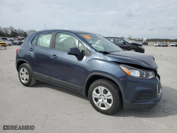 2018 Chevrolet Trax LS with VIN 3GNCJKSB4JL155618, listed as a Copart auction lot 49639925 with 102,538 mi miles and Salvage Title. Bid and sale history available at carsss.com. Image 4.