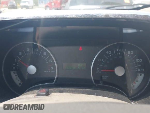 2009 Ford Explorer XLT с VIN 1FMEU73E79UA40023, выставлен на аукционе IAAI как лот 42413987 с пробегом 140 678 миль миль и . История ставок и продаж доступна на DreamBid. Изображение 7.