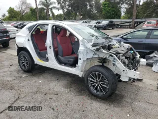 2023 Lexus NX 250 z VIN JTJADCAZ6P5011960, wystawiony jako Copart lot #54046535 z przebiegiem Nie podano mil oraz Szkoda całkowita • Salvage title. Historia ofert i sprzedaży dostępna na DreamBid. Obrazek 4.