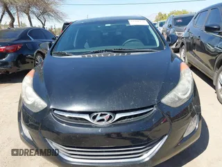 2013 Hyundai Elantra GLS z VIN 5NPDH4AE4DH440405, wystawiony jako IAAI lot #41901236 z przebiegiem 122 375 mil mil oraz . Historia ofert i sprzedaży dostępna na DreamBid. Obrazek 12.