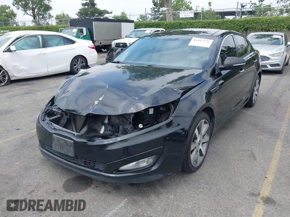 2012 Kia Optima SX z VIN 5XXGR4A68CG016223, wystawiony jako IAAI lot #42427776 z przebiegiem 136 653 mil mil oraz . Historia ofert i sprzedaży dostępna na DreamBid. Obrazek 6.