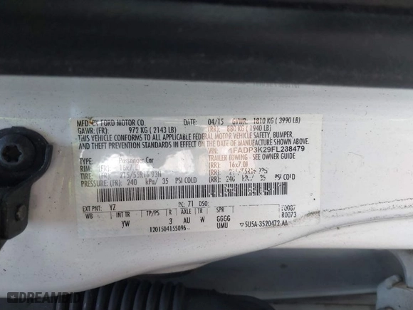 2015 Ford Focus SE with VIN 1FADP3K29FL288479, listed as a IAAI auction lot 41684865 with 178,882 mi miles. Bid and sale history available at carsss.com. Image 9.
