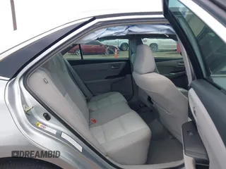 2015 Toyota Camry XLE with VIN 4T1BF1FK1FU475840, listed as a IAAI auction lot 41669607 with 104,881 mi miles. Bid and sale history available at carsss.com. Image 8.