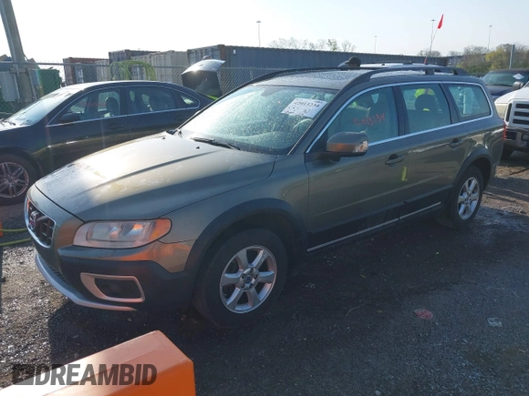 2010 Volvo XC70 3.2L with VIN YV4960BZ9A1078593, listed as a IAAI auction lot 42015234 with 242,005 mi miles and . Bid and sale history available at DreamBid. Image 2.