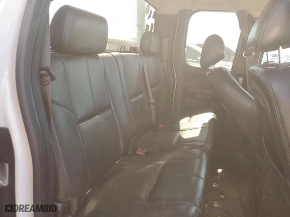 2013 Chevrolet Silverado 1500 LT with VIN 1GCRCSE00DZ172274, listed as a Copart auction lot 49833875 with 183,644 mi miles and Salvage Title. Bid and sale history available at carsss.com. Image 10.