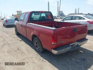 2004 Ford F-150 XL with VIN 2FTRX172X4CA57286, listed as a IAAI auction lot 42076008 with 193,334 mi miles and . Bid and sale history available at DreamBid. Image 3.