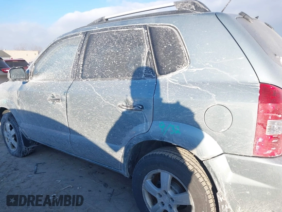 2007 Hyundai Tucson GLS with VIN KM8JM12B97U496766, listed as a IAAI auction lot 41071563 with 109,382 mi miles. Bid and sale history available at carsss.com. Image 14.
