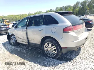 2009 Lincoln MKX with VIN 2LMDU88C19BJ07119, listed as a Copart auction lot 51931955 with 189,277 mi miles and Salvage Title. Bid and sale history available at DreamBid. Image 2.