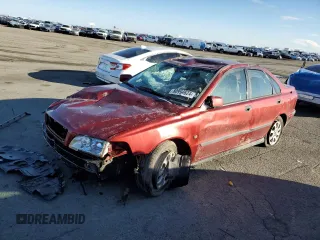 2002 Volvo S40 with VIN YV1VS29562F844659, listed as a Copart auction lot 80994624 with 139,402 mi miles and Salvage Title. Bid and sale history available at carsss.com. Image 1.