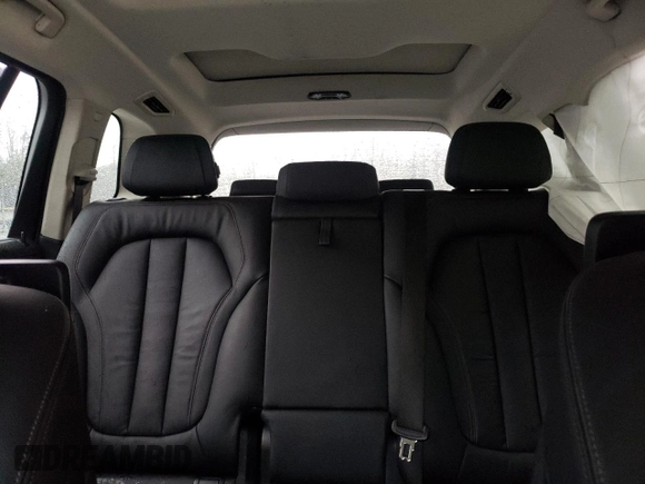 2019 BMW X7 xDrive40i with VIN 5UXCW2C51KL082125, listed as a Copart auction lot 47482325 with 0 mi miles and Salvage Title. Bid and sale history available at carsss.com. Image 10.