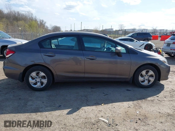 2014 Honda Civic LX z VIN 2HGFB2F53EH526307, wystawiony jako IAAI lot #42040139 z przebiegiem 75 780 mil mil oraz . Historia ofert i sprzedaży dostępna na DreamBid. Obrazek 13.