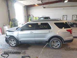 2018 Ford Explorer XLT с VIN 1FM5K8D87JGB91032, выставлен на аукционе IAAI как лот 42172572 с пробегом Не указан миль и . История ставок и продаж доступна на DreamBid. Изображение 14.