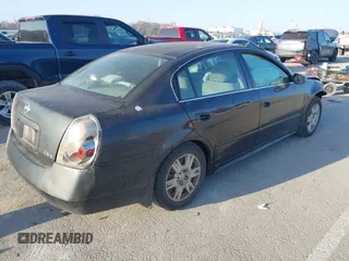 2005 Nissan Altima 2.5 S with VIN 1N4AL11DX5N496959, listed as a IAAI auction lot 41801631 with 190,433 mi miles. Bid and sale history available at carsss.com. Image 4.