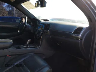 2020 Jeep Grand Cherokee Limited with VIN 1C4RJEBG4LC245219, listed as a IAAI auction lot 41474538 with 114,797 mi miles and . Bid and sale history available at DreamBid. Image 5.