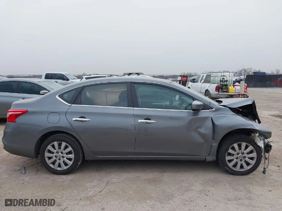 2017 Nissan Sentra SV with VIN 3N1AB7AP1HY252198, listed as a IAAI auction lot 41742228 with 222,902 mi miles. Bid and sale history available at carsss.com. Image 13.