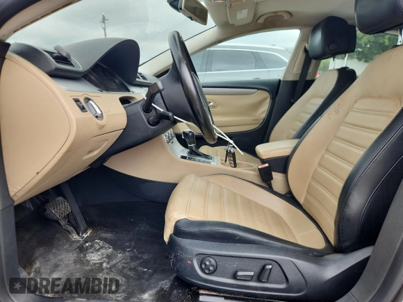 2014 Volkswagen CC Sport с VIN WVWBN7AN2EE509613, выставлен на аукционе Copart как лот 61609035 с пробегом 118 364 миль миль и Чистый • Clean title. История ставок и продаж доступна на DreamBid. Изображение 7.