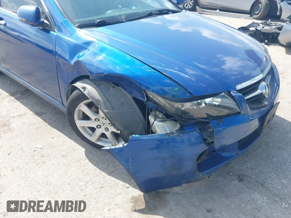 2004 Acura TSX with VIN JH4CL96874C040312, listed as a IAAI auction lot 42315339 with 274,071 mi miles and . Bid and sale history available at DreamBid. Image 6.
