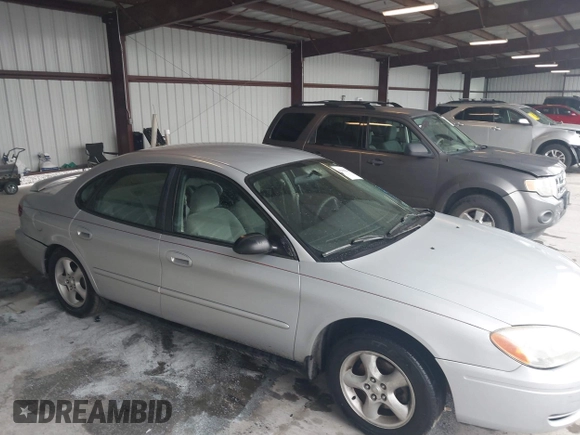 2006 Ford Taurus SE z VIN 1FAFP53U76A195301, wystawiony jako IAAI lot #42180556 z przebiegiem 180 599 mil mil oraz . Historia ofert i sprzedaży dostępna na DreamBid. Obrazek 13.