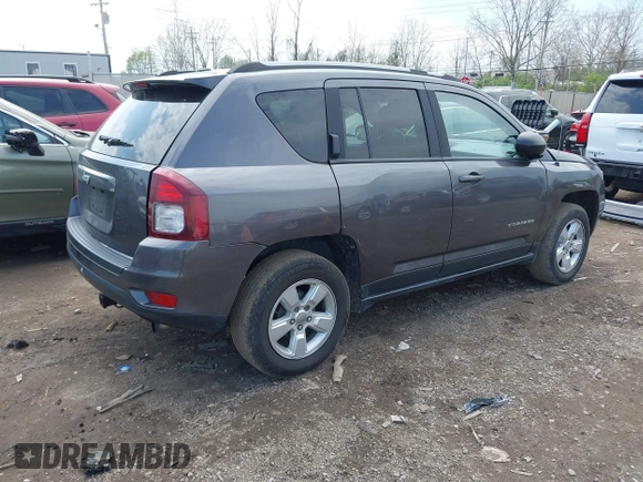 2016 Jeep Compass Sport with VIN 1C4NJCBA6GD543267, listed as a IAAI auction lot 42028109 with 105,118 mi miles and . Bid and sale history available at DreamBid. Image 4.
