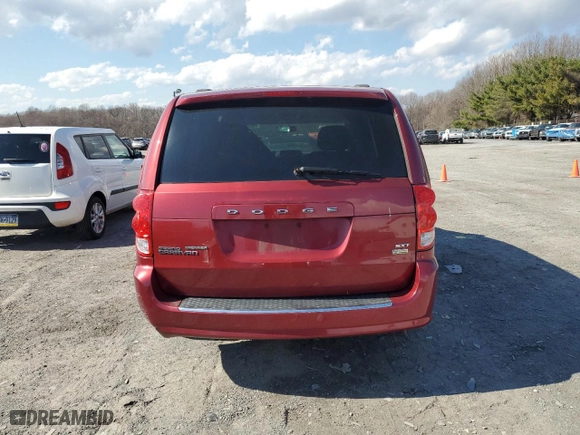 2015 Dodge Grand Caravan SXT Plus with VIN 2C4RDGCG0FR556207, listed as a Copart auction lot 49960145 with 180,315 mi miles and Clean Title. Bid and sale history available at carsss.com. Image 6.