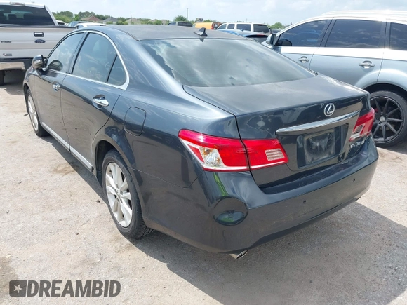 2011 Lexus ES 330 with VIN JTHBK1EG4B2457026, listed as a IAAI auction lot 42101564 with 193,871 mi miles and . Bid and sale history available at DreamBid. Image 3.