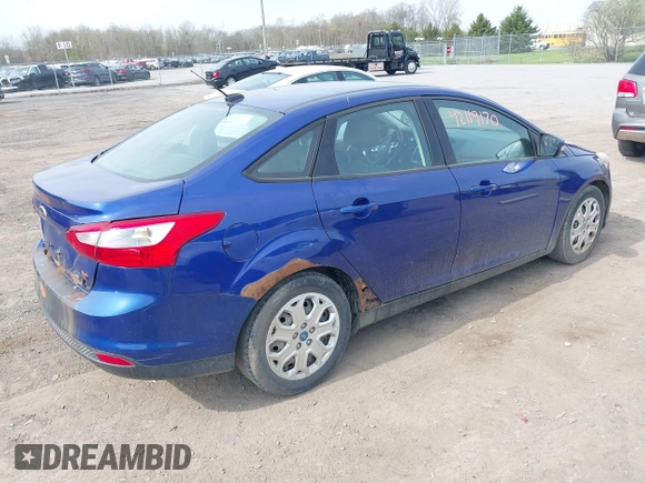 2012 Ford Focus SE with VIN 1FAHP3F21CL342199, listed as a IAAI auction lot 42119170 with 185,307 mi miles and . Bid and sale history available at carsss.com. Image 4.