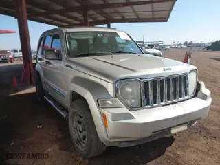 2009 Jeep Liberty Limited with VIN 1J8GN58K99W511566, listed as a IAAI auction lot 41445239 with 170,388 mi miles. Bid and sale history available at carsss.com. Image 1.