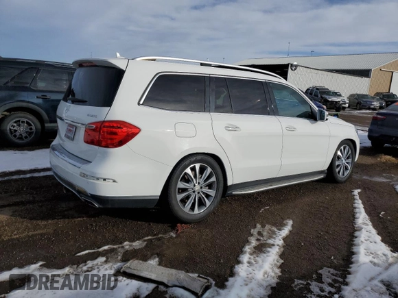 2015 Mercedes-Benz GL-Class GL 450 with VIN 4JGDF6EE8FA445723, listed as a Copart auction lot 71730572 with 109,467 mi miles. Bid and sale history available at carsss.com. Image 3.