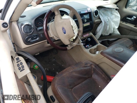 2005 Ford Expedition Eddie Bauer z VIN 1FMFU18525LB09713, wystawiony jako Copart lot #55100245 z przebiegiem Nie podano mil oraz Szkoda całkowita • Salvage title. Historia ofert i sprzedaży dostępna na DreamBid. Obrazek 8.