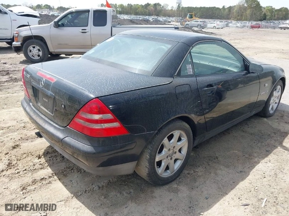 1998 Mercedes-Benz SLK-Class with VIN WDBKK47F1WF029953, listed as a IAAI auction lot 41944662 with NaN miles. Bid and sale history available at carsss.com. Image 16.