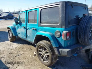2024 Jeep Wrangler Sport S z VIN 1C4RJXN60RW254747, wystawiony jako IAAI lot #41428706 z przebiegiem 13 642 mil mil oraz . Historia ofert i sprzedaży dostępna na DreamBid. Obrazek 3.