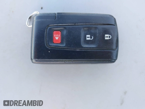2004 Toyota Prius with VIN JTDKB20U540109710, listed as a IAAI auction lot 42208286 with 277,935 mi miles and . Bid and sale history available at DreamBid. Image 11.