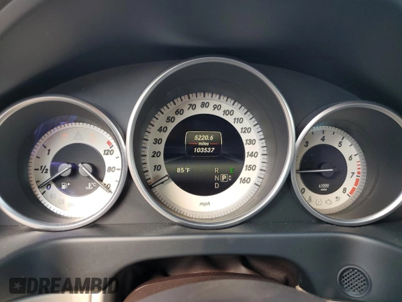 2015 Mercedes-Benz E 350 Luxury with VIN WDDHF8JB3FB118479, listed as a Copart auction lot 54302505 with 103,537 mi miles and Salvage Title. Bid and sale history available at DreamBid. Image 9.