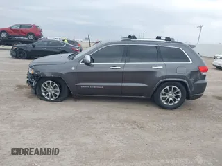 2015 Jeep Grand Cherokee Overland with VIN 1C4RJFCT3FC131122, listed as a IAAI auction lot 41513892 with 125,765 mi miles. Bid and sale history available at carsss.com. Image 14.