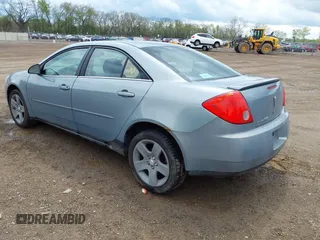 2008 Pontiac G6 z VIN 1G2ZG57B584280563, wystawiony jako IAAI lot #42118217 z przebiegiem 127 255 mil mil oraz . Historia ofert i sprzedaży dostępna na DreamBid. Obrazek 3.