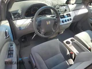 2010 Honda Odyssey LX with VIN 5FNRL3H28AB083511, listed as a Copart auction lot 55704745 with 81,218 mi miles and Salvage title. Bid and sale history available at DreamBid. Image 8.
