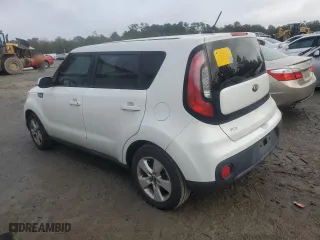 2017 Kia Soul with VIN KNDJN2A2XH7437671, listed as a Copart auction lot 86336294 with 157,632 mi miles and Clean Title. Bid and sale history available at carsss.com. Image 2.